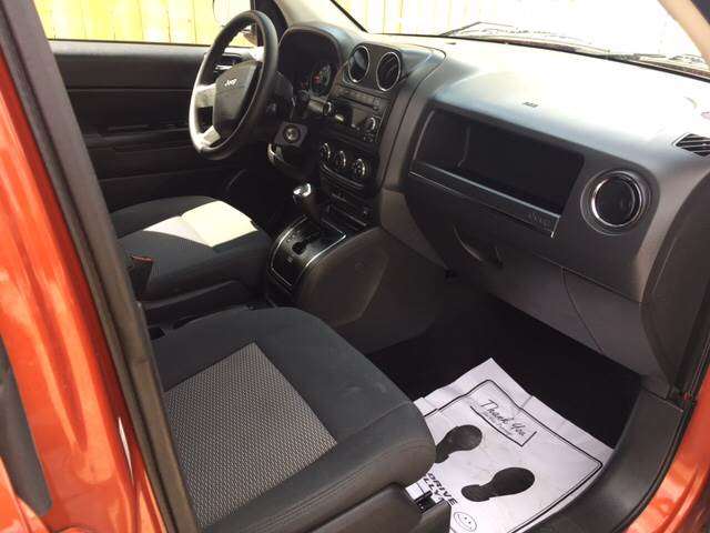 2010 Jeep Compass Sport 4dr SUV